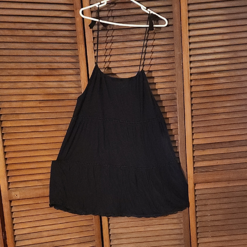 Black Sleeveless Dress
